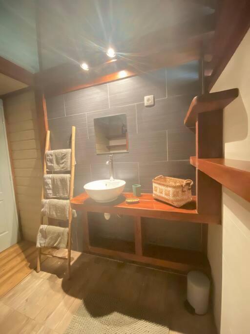 Ti Zaboka Chalet , Spa Privatif Les Abymes Ngoại thất bức ảnh