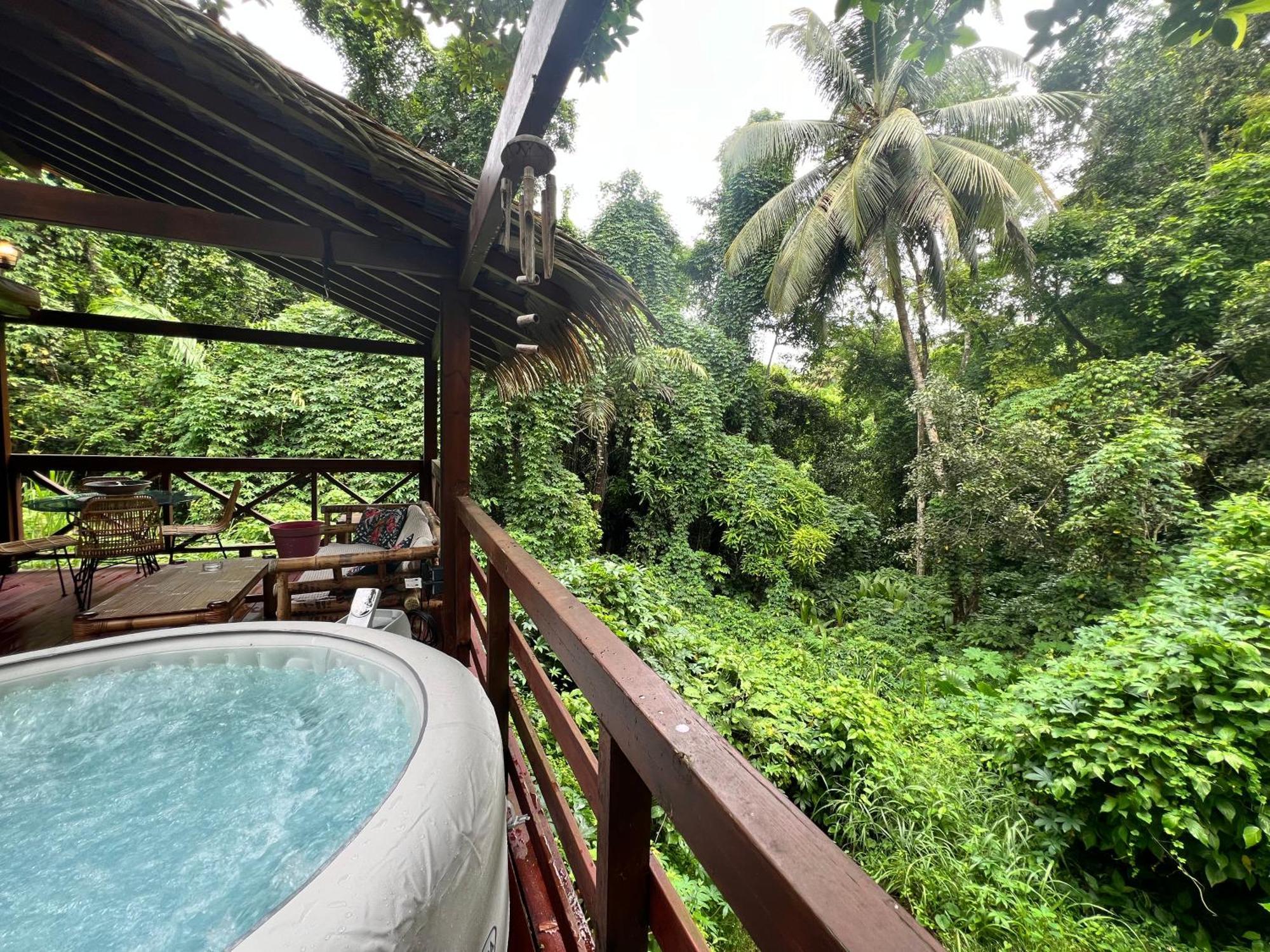 Ti Zaboka Chalet , Spa Privatif Les Abymes Ngoại thất bức ảnh